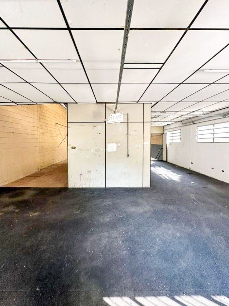 Depósito-Galpão, 700 m² - Foto 1