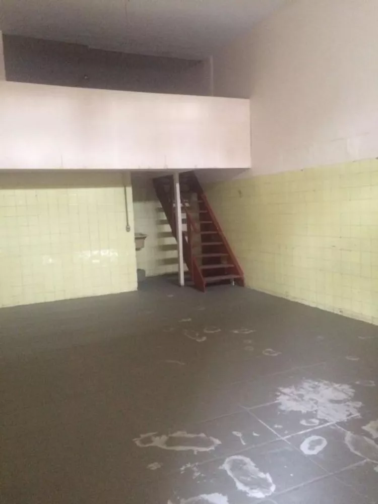 Sobrado para alugar com 4 quartos, 100m² - Foto 3