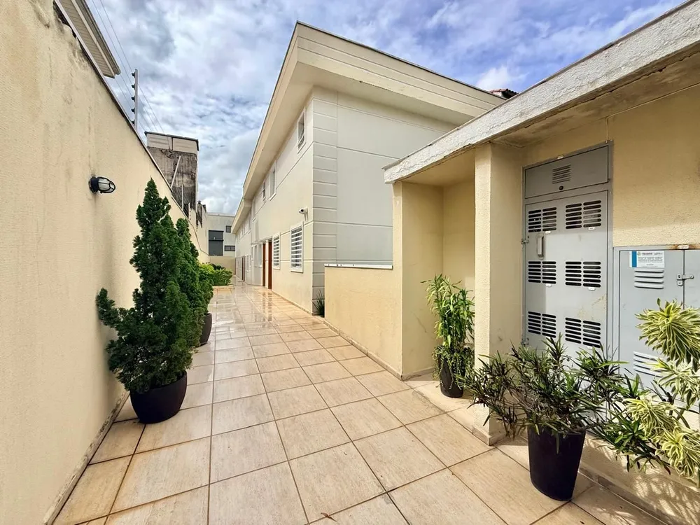 Sobrado, 3 quartos, 204 m² - Foto 1