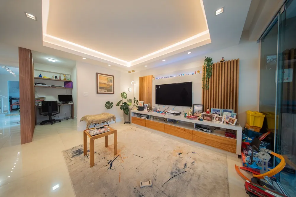 Casa, 3 quartos, 226 m² - Foto 10