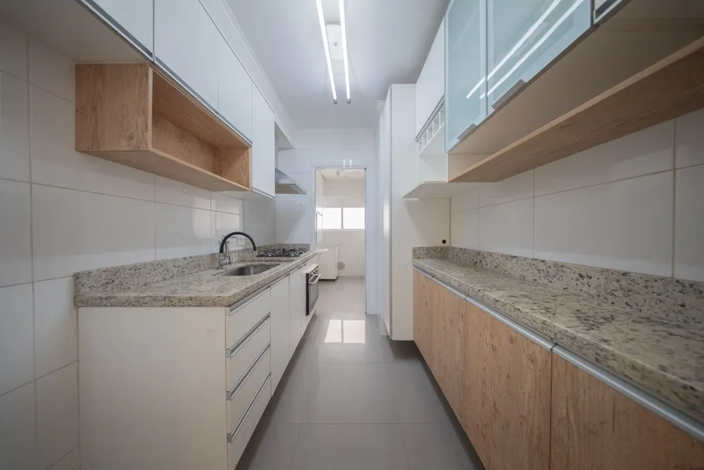 Apartamento, 3 quartos, 81 m² - Foto 2