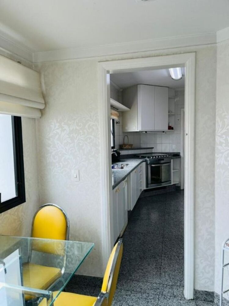 Apartamento à venda com 4 quartos, 200m² - Foto 30
