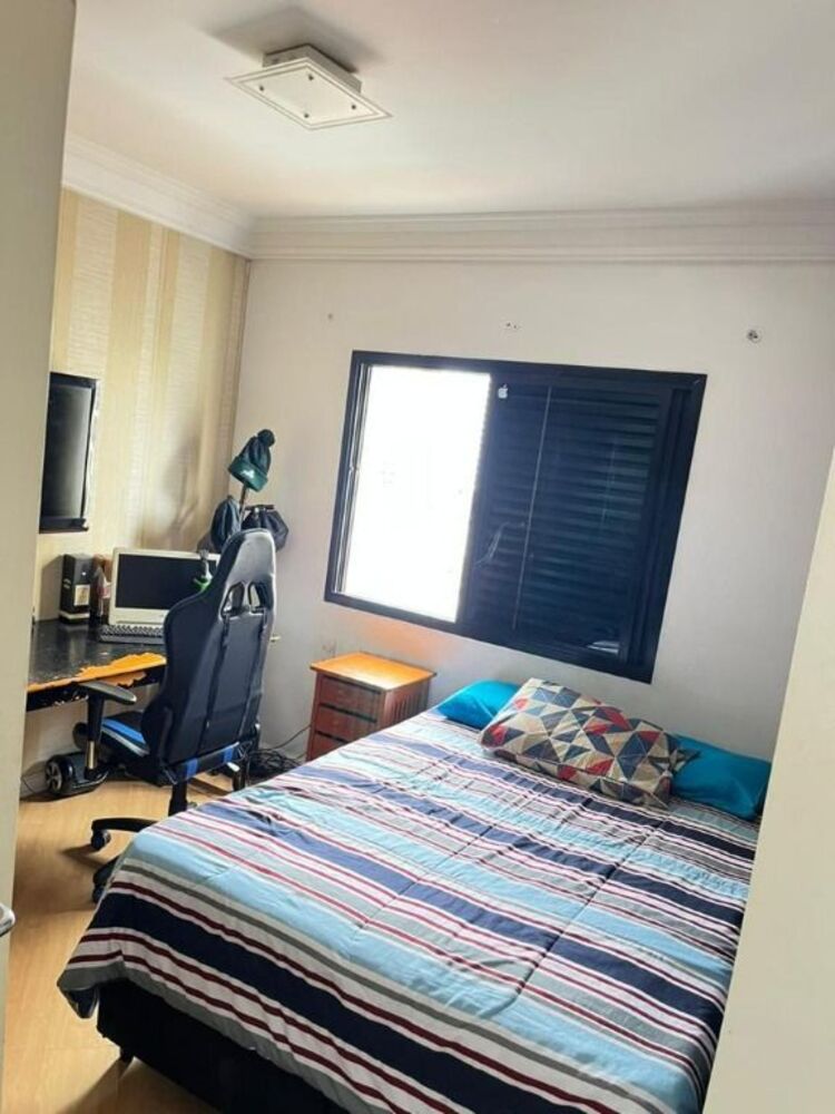 Apartamento à venda com 4 quartos, 200m² - Foto 11