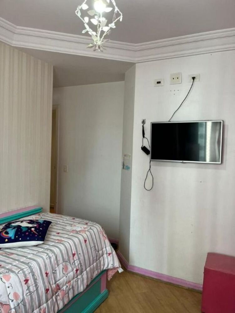 Apartamento à venda com 4 quartos, 200m² - Foto 6