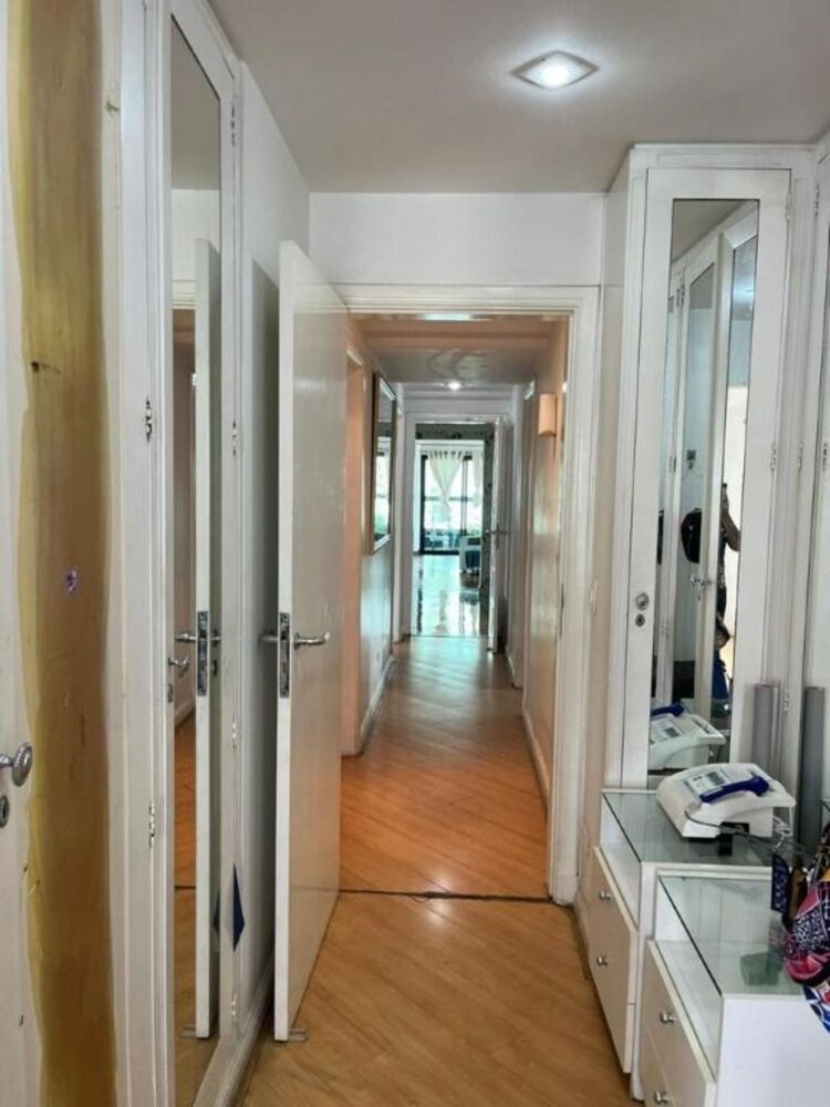 Apartamento à venda com 4 quartos, 200m² - Foto 7