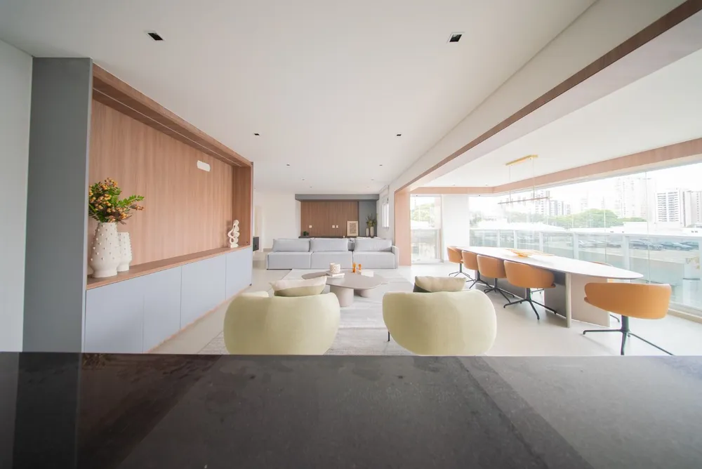 Apartamento, 3 quartos, 227 m² - Foto 1