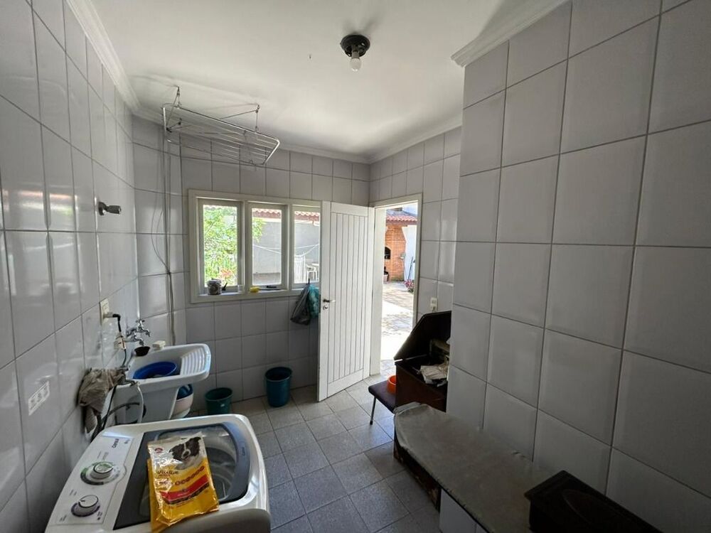 Sobrado, 3 quartos, 267 m² - Foto 1