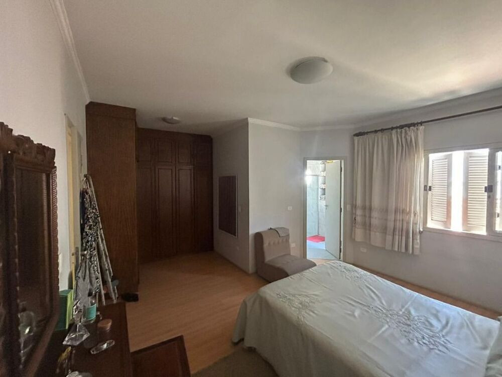 Sobrado, 3 quartos, 267 m² - Foto 2