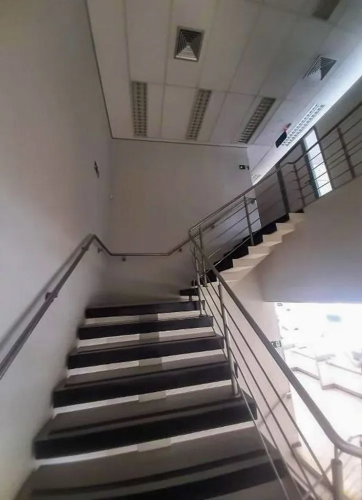 Prédio Inteiro, 1813 m² - Foto 2