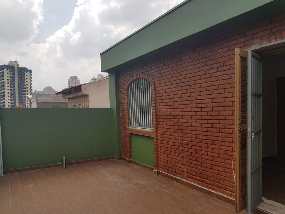 Sobrado à venda com 2 quartos, 380m² - Foto 1