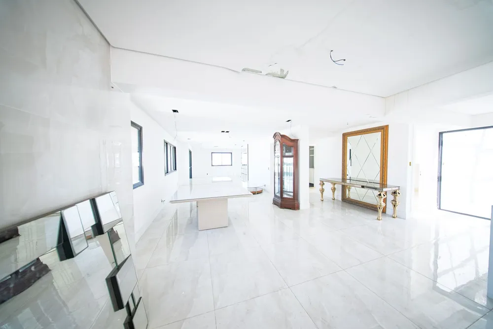 Cobertura, 3 quartos, 325 m² - Foto 1