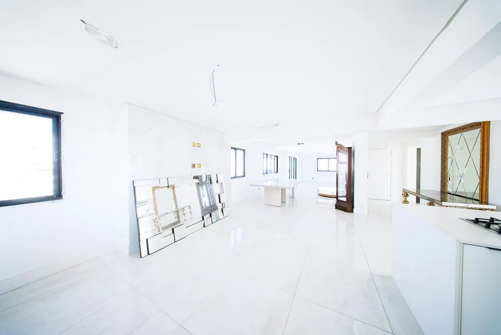 Cobertura, 3 quartos, 325 m² - Foto 2