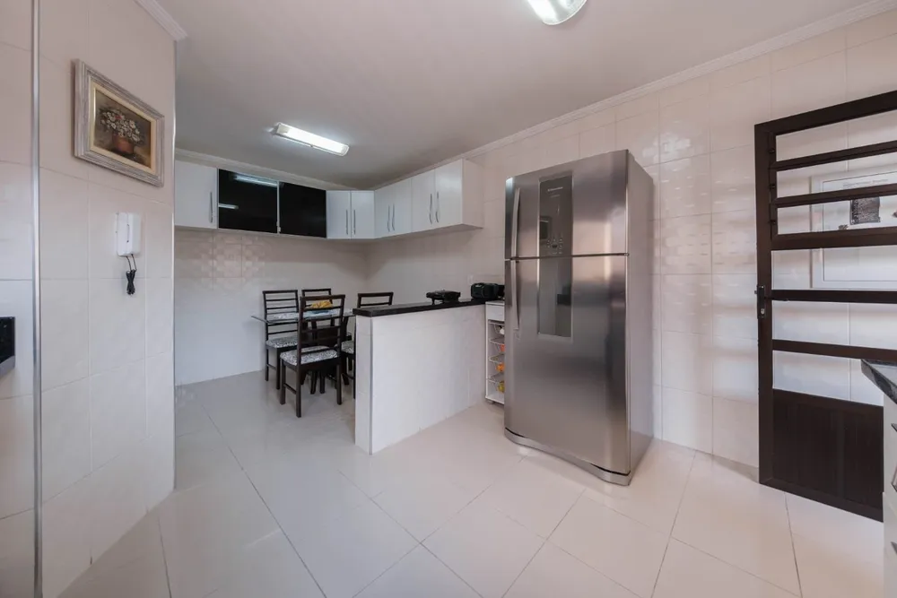 Sobrado, 4 quartos, 308 m² - Foto 3
