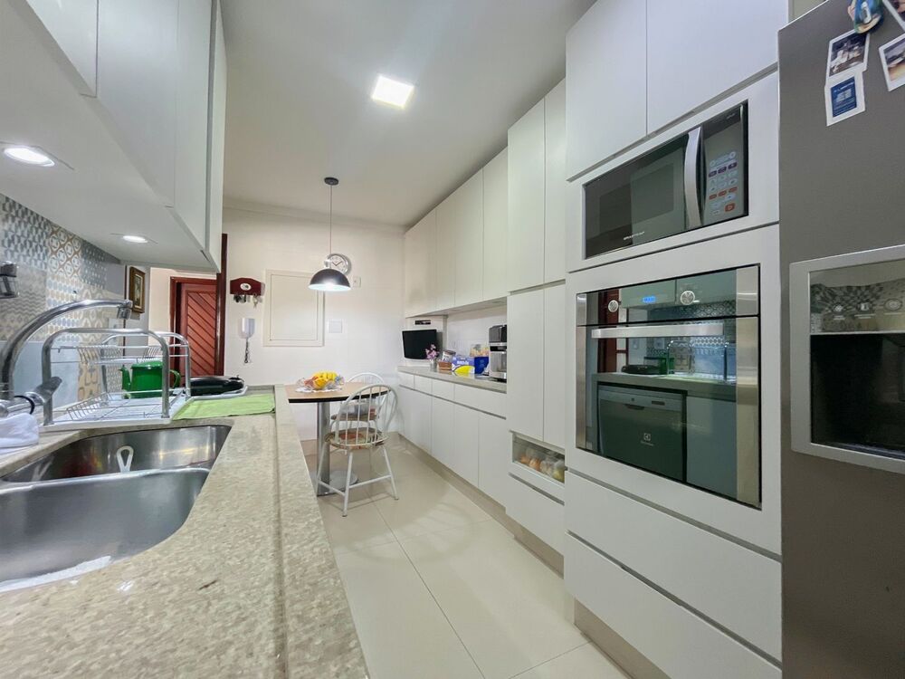 Apartamento, 4 quartos, 176 m² - Foto 1