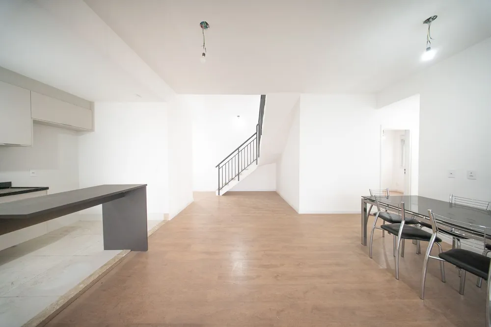Cobertura, 4 quartos, 215 m² - Foto 1