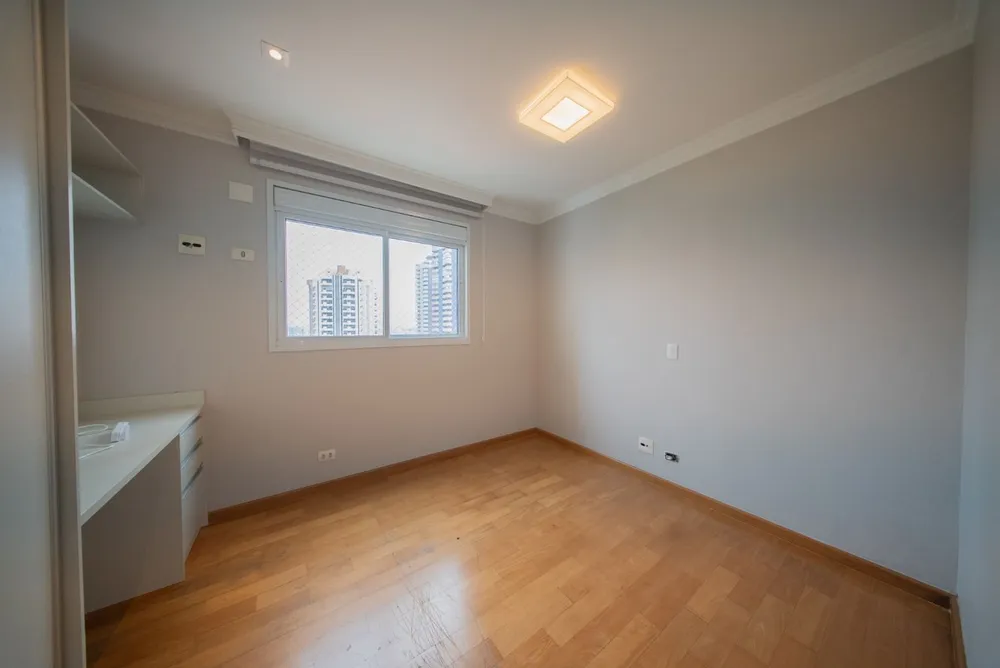 Apartamento, 3 quartos, 244 m² - Foto 10