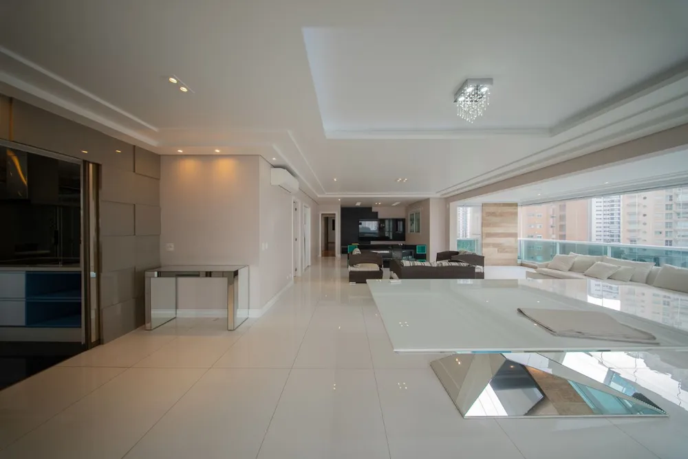 Apartamento, 3 quartos, 244 m² - Foto 4