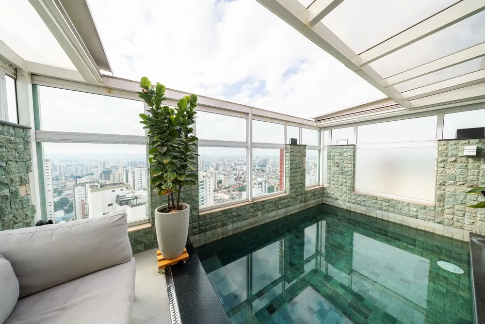 Cobertura, 3 quartos, 225 m² - Foto 2