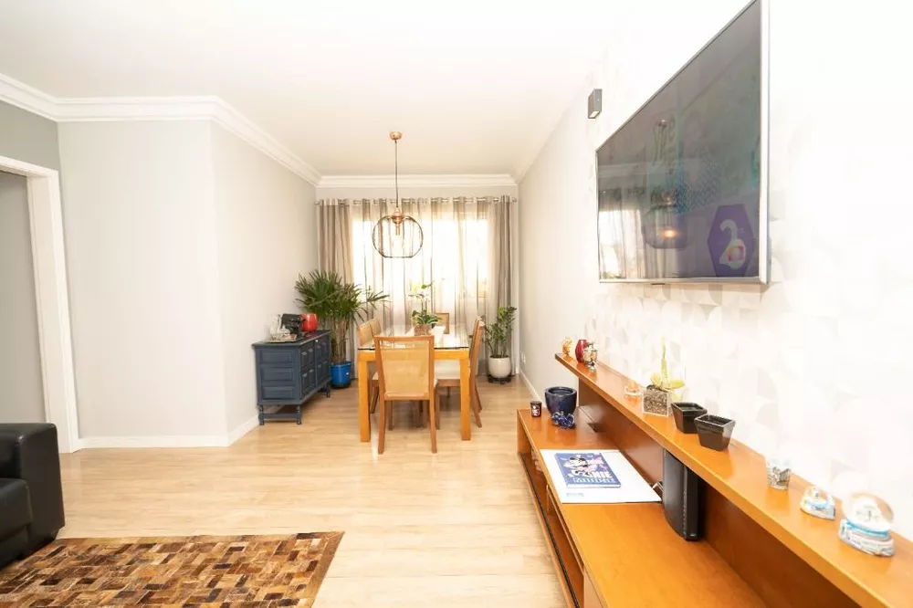 Apartamento à venda com 3 quartos, 100m² - Foto 2