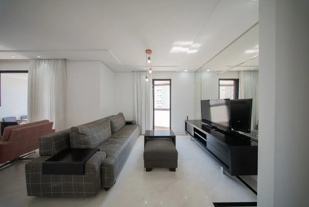 Apartamento, 3 quartos, 157 m² - Foto 2
