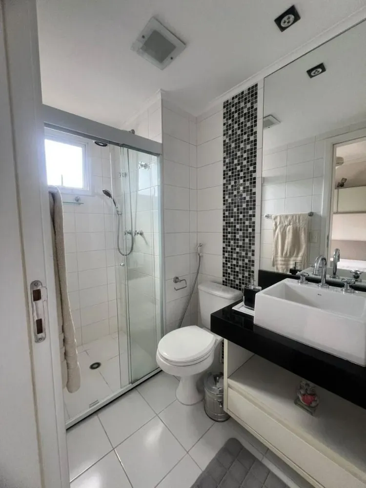 Apartamento, 3 quartos, 200 m² - Foto 1