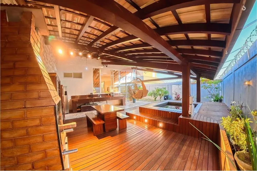 Casa, 4 quartos, 350 m² - Foto 1