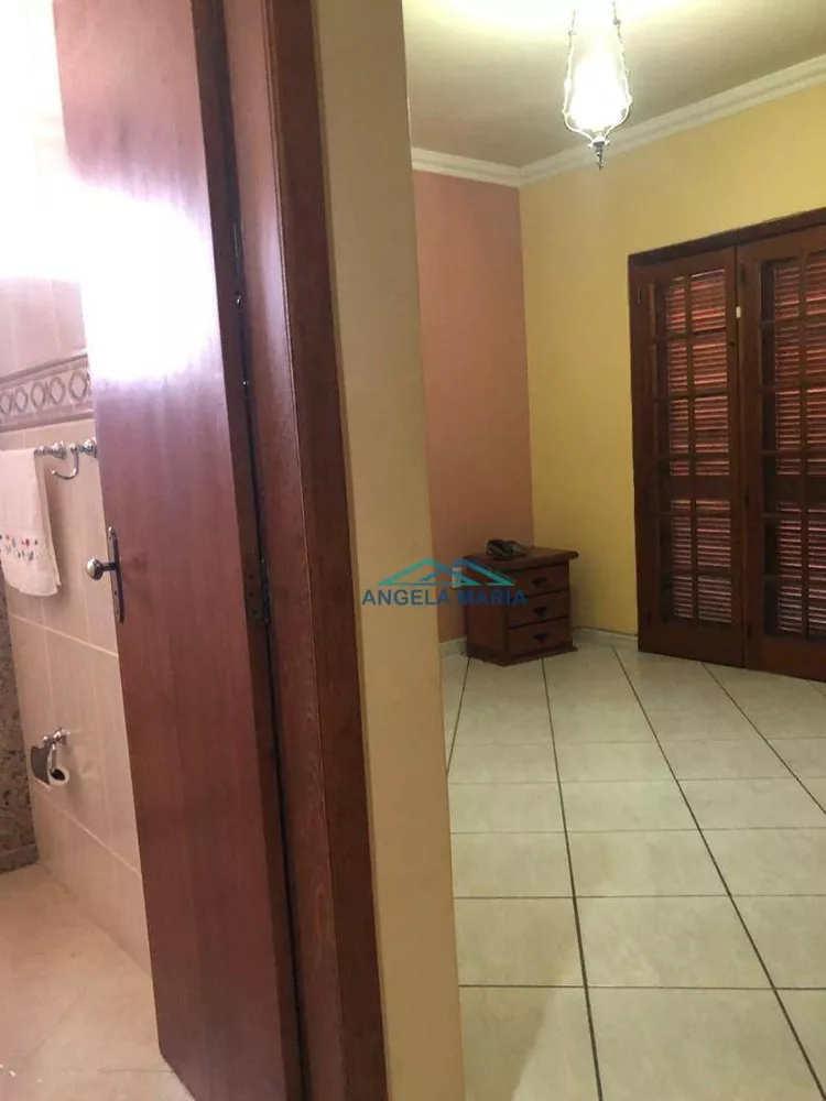 Casa, 3 quartos, 328 m² - Foto 18