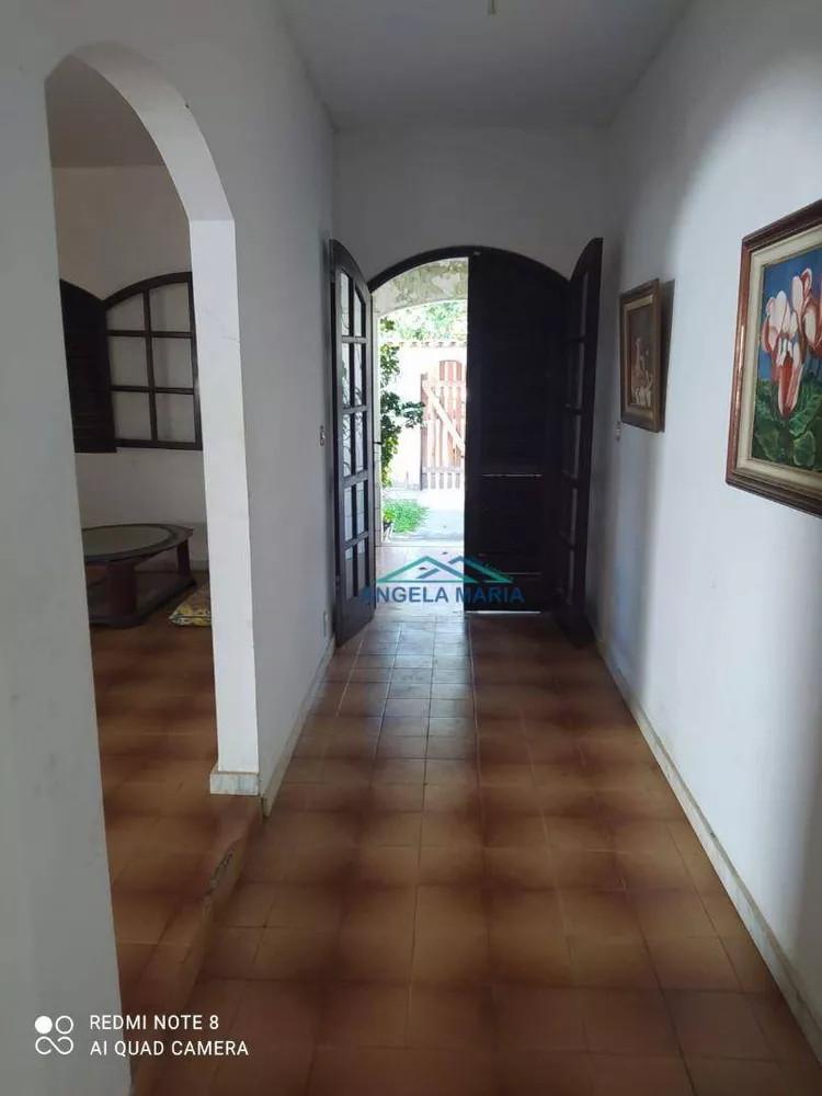 Casa à venda com 4 quartos, 361m² - Foto 6