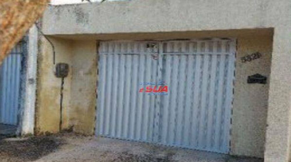 Casa à venda com 3 quartos, 115m² - Foto 2
