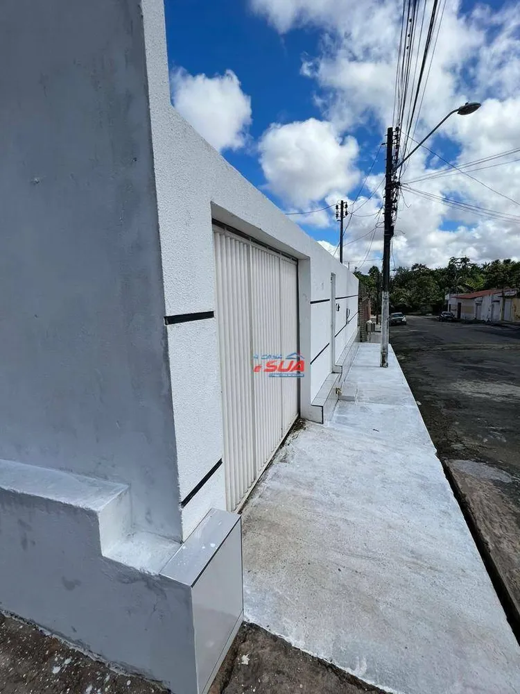 Casa, 4 quartos, 220 m² - Foto 1