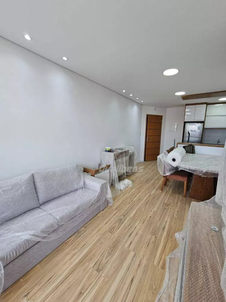 Apartamento à venda com 2 quartos, 59m² - Foto 2