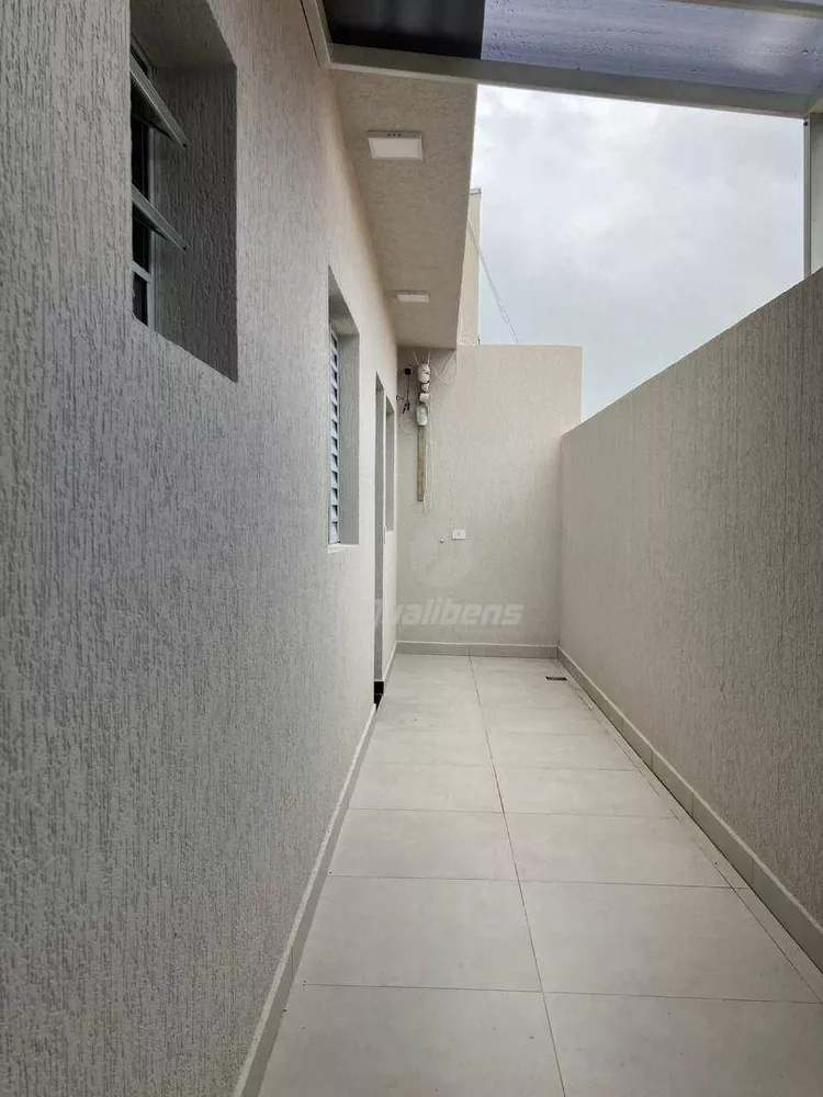 Casa à venda com 3 quartos, 86m² - Foto 2