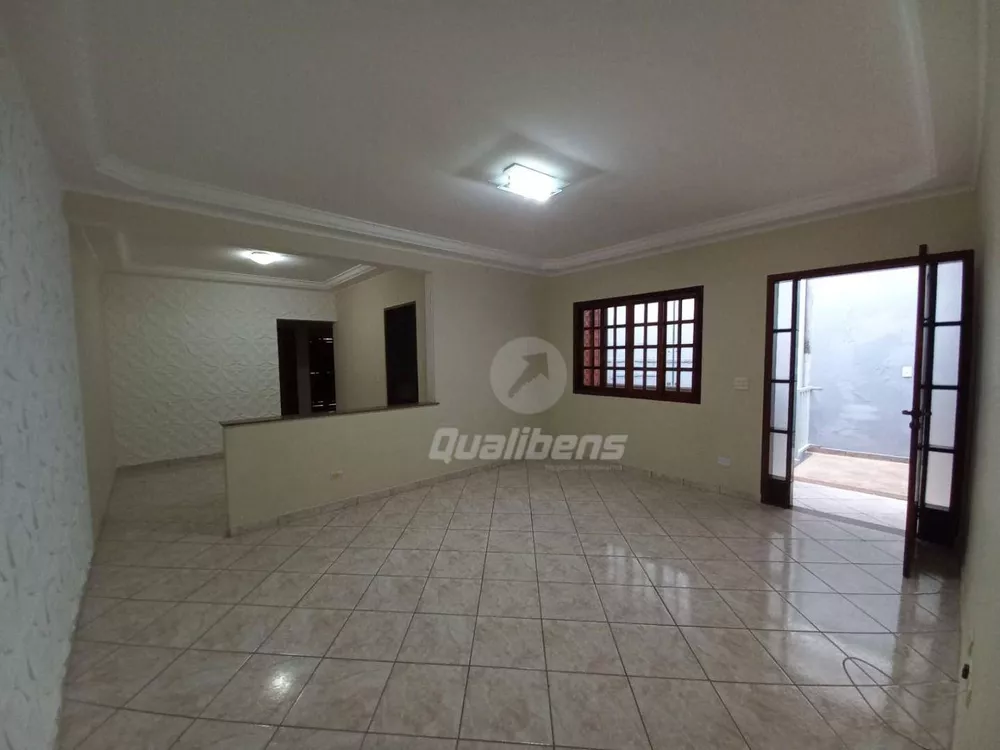 Sobrado para alugar com 3 quartos, 140m² - Foto 4