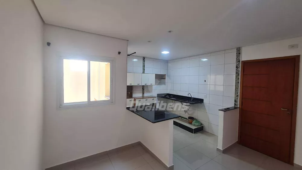 Apartamento à venda com 2 quartos, 43m² - Foto 3