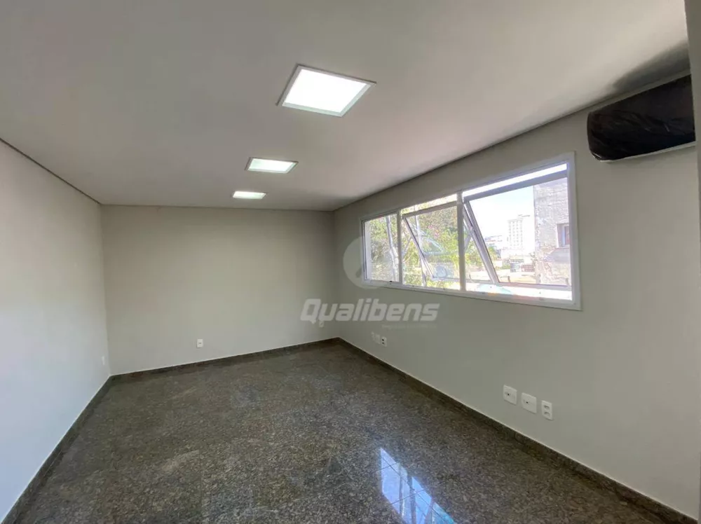 Prédio Inteiro para alugar, 270m² - Foto 3