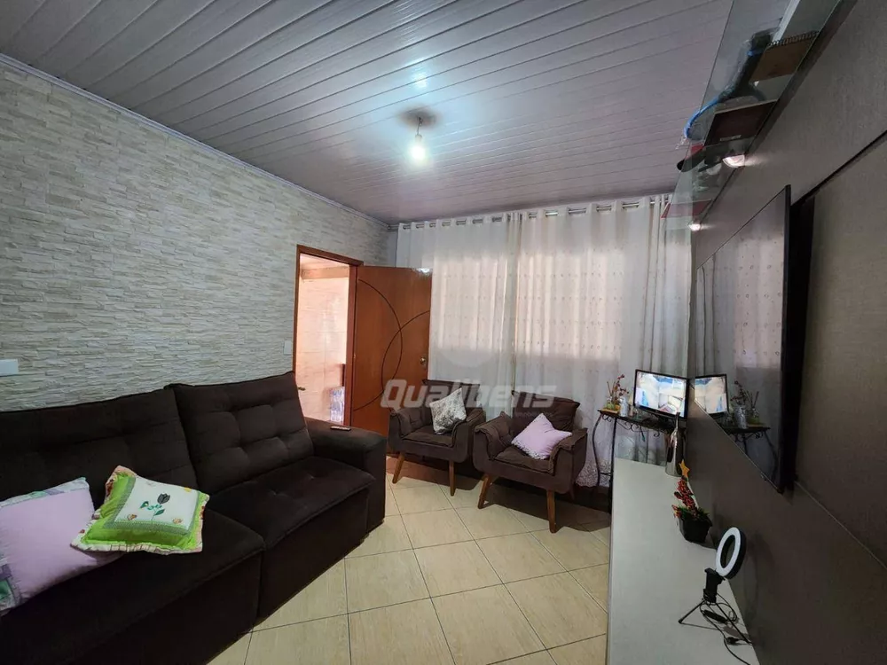 Sobrado à venda com 3 quartos, 145m² - Foto 1