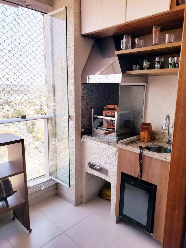 Apartamento à venda com 3 quartos, 90m² - Foto 1