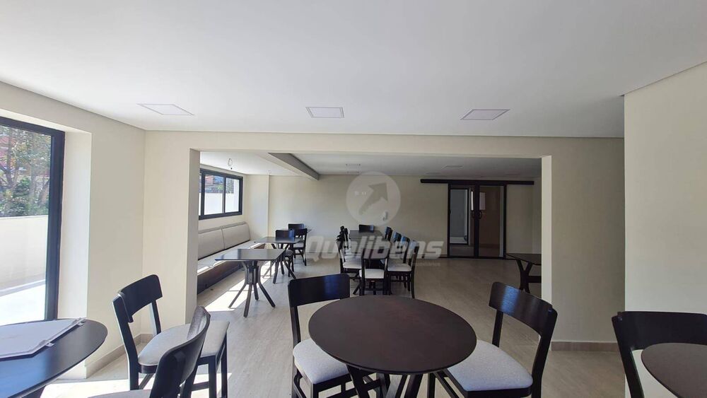 Apartamento à venda com 3 quartos, 76m² - Foto 3