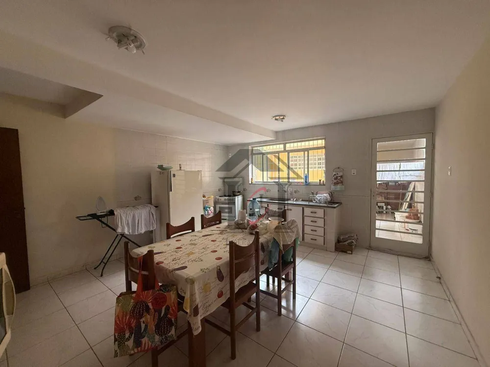 Casa, 2 quartos, 161 m² - Foto 3