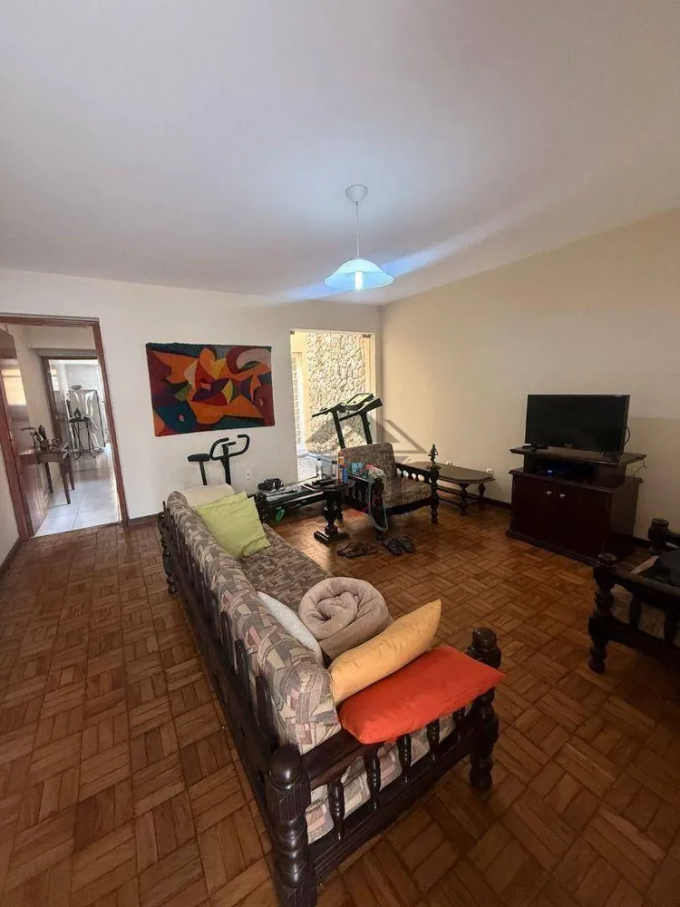 Casa, 2 quartos, 161 m² - Foto 1