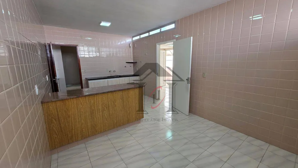 Casa, 3 quartos, 181 m² - Foto 4