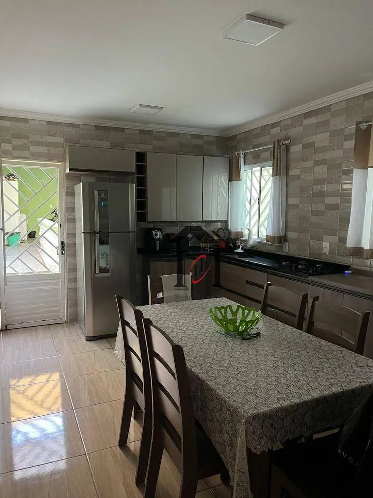 Casa, 2 quartos, 118 m² - Foto 1