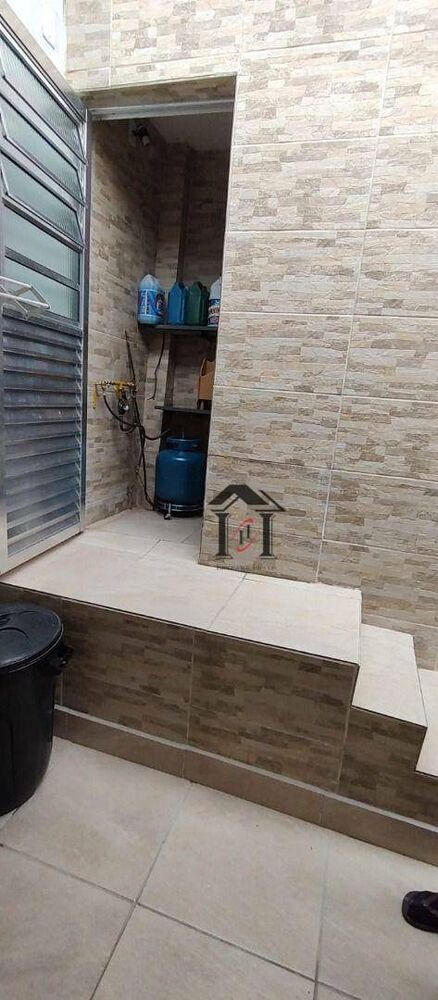 Sobrado, 3 quartos, 208 m² - Foto 3