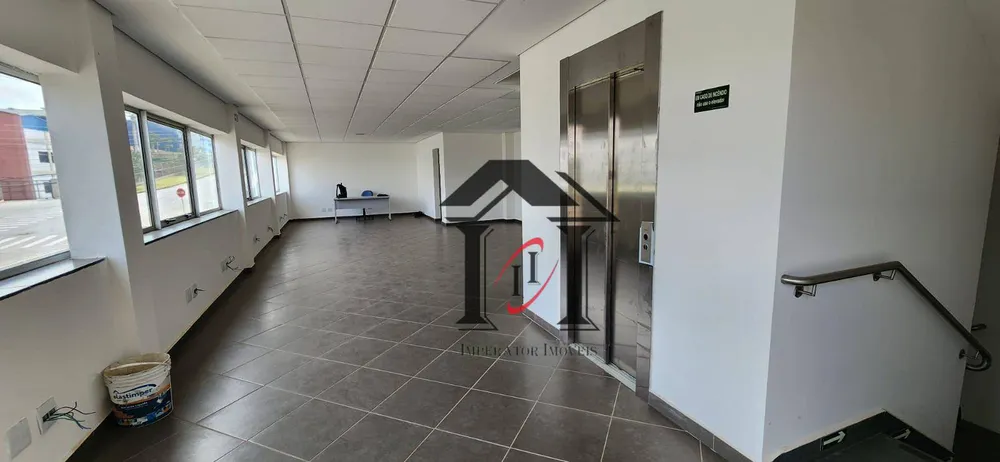 Sala-Conjunto, 331 m² - Foto 1