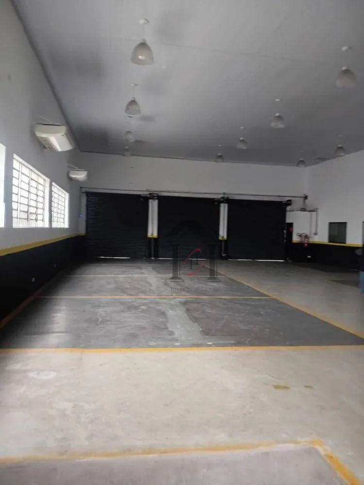 Loja-Salão, 744 m² - Foto 1