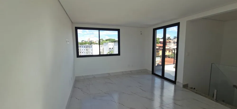 Cobertura, 3 quartos, 180 m² - Foto 2