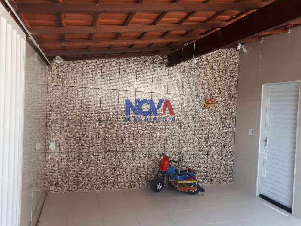 Casa à venda com 2 quartos, 45m² - Foto 3