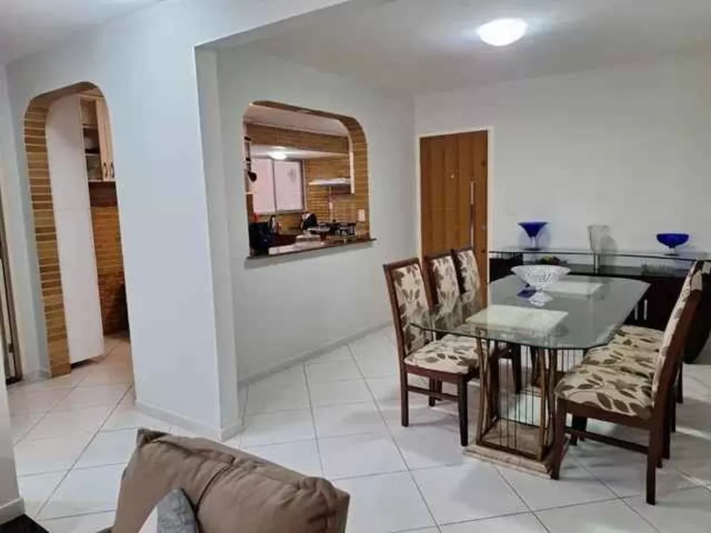 Apartamento à venda com 3 quartos, 158m² - Foto 1