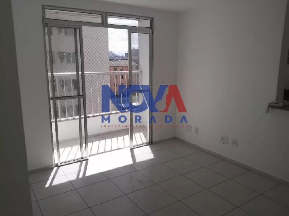 Apartamento à venda com 2 quartos, 69m² - Foto 1