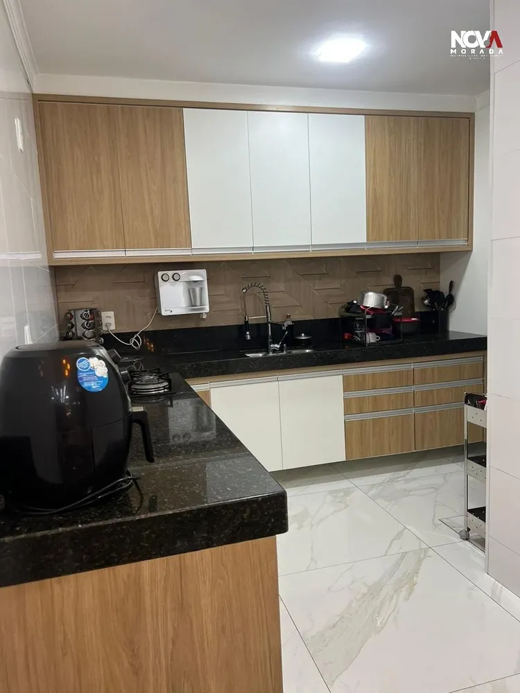 Casa, 4 quartos, 375 m² - Foto 2